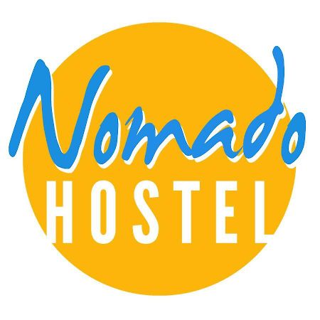 וארנה Nomado Hostel מראה חיצוני תמונה